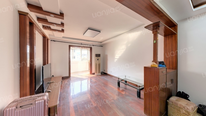 泾水公寓西区二手房实景图