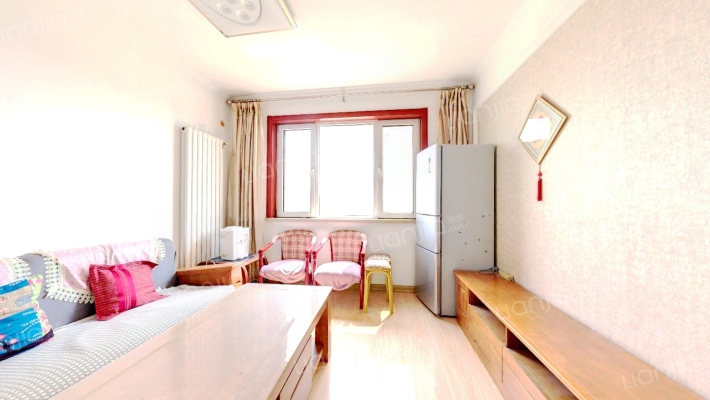 水清新居二手房实景图