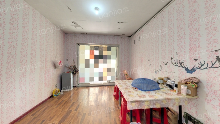 港佳名苑二手房实景图