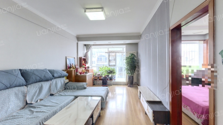 金莲怡园二手房实景图