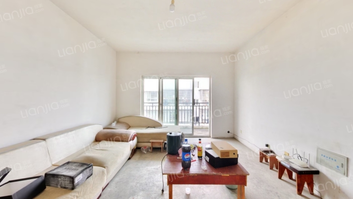 物华南苑B区二手房实景图