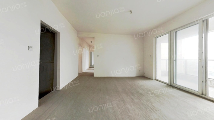 保利拉斐公馆二手房实景图