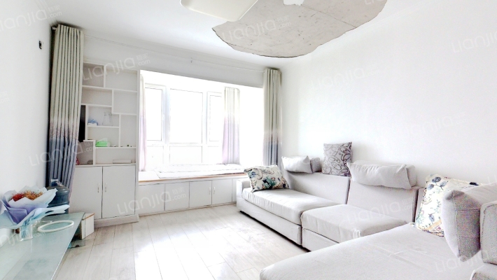 光大银都C区二手房实景图