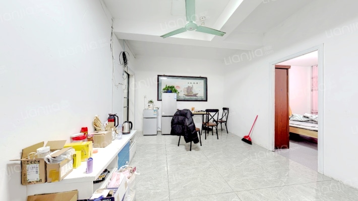 月河家园二手房实景图