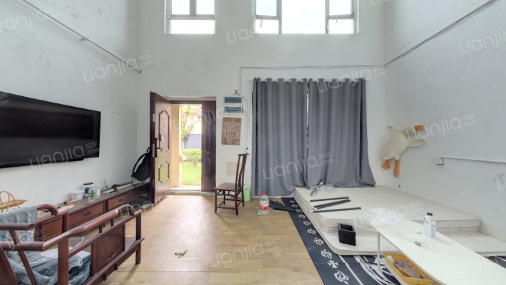 宝嘉花与山二手房实景图