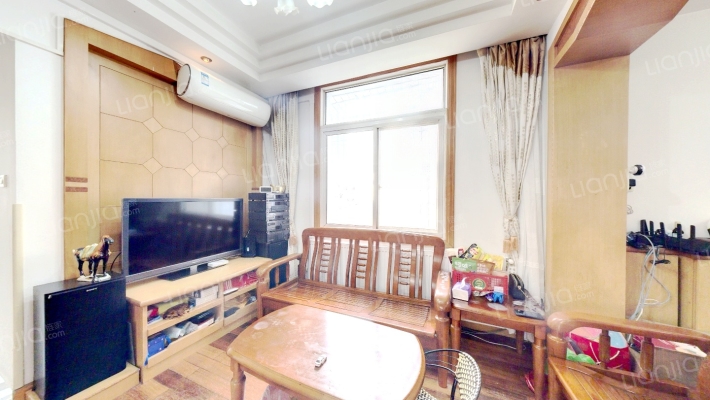 惠西小区二手房实景图