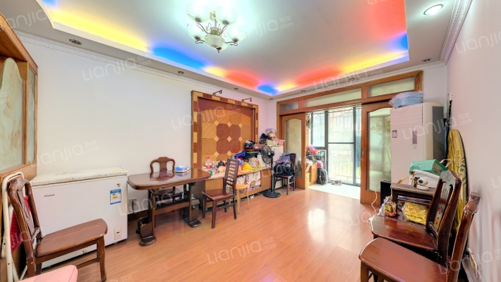 广厦嘉苑二手房实景图
