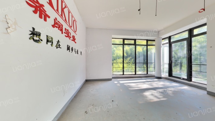 江南岸二手房实景图