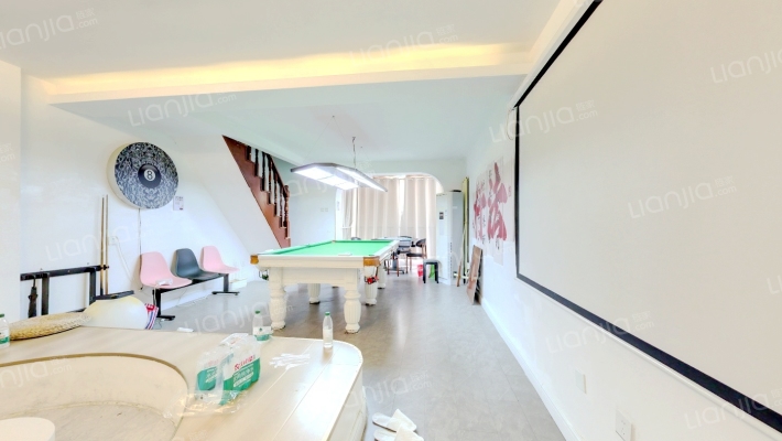 壹又贰分之壹国际公寓二手房实景图