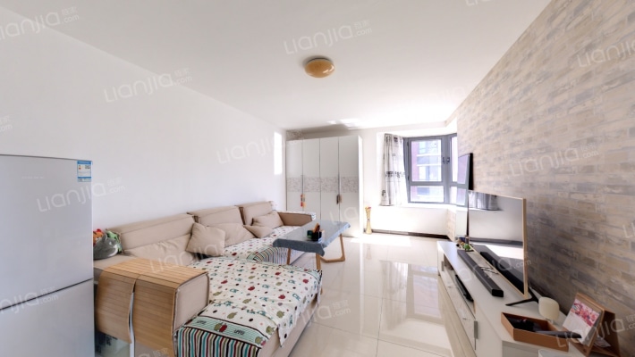 恒盛波尔多小镇北区二手房实景图