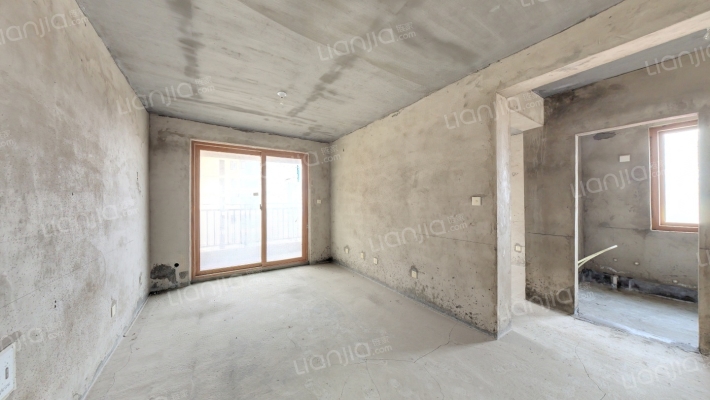 海岸华府二手房实景图