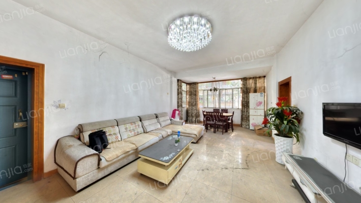 农校宿舍二手房实景图