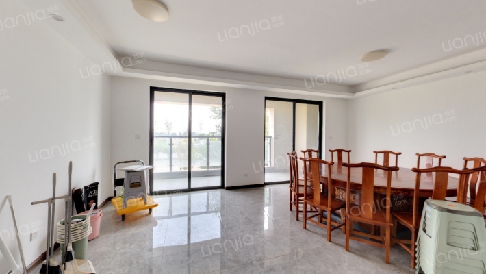 招商公园与湖二手房实景图