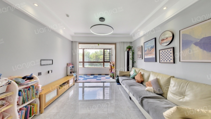 新星宇·摩登公园二手房实景图