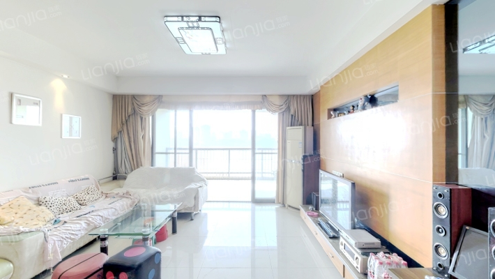 金碧湾花园二手房实景图