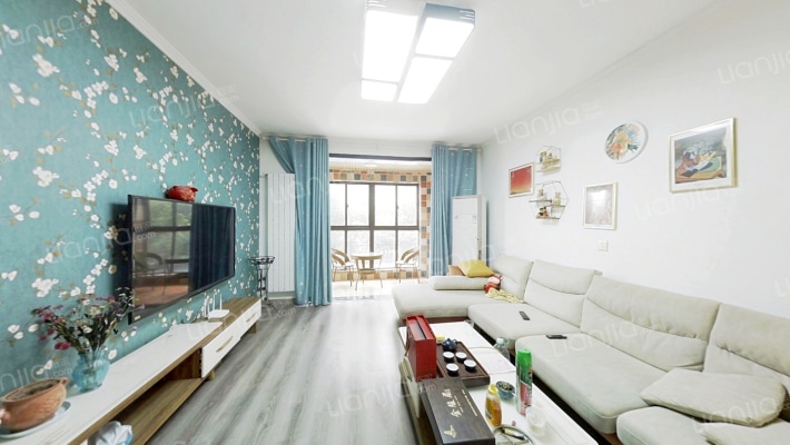 绿地之窗国际花都三期二手房实景图