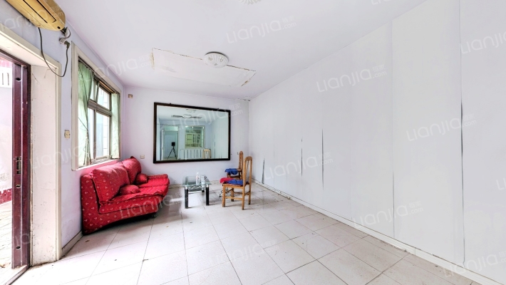 商场西街北八巷二手房实景图