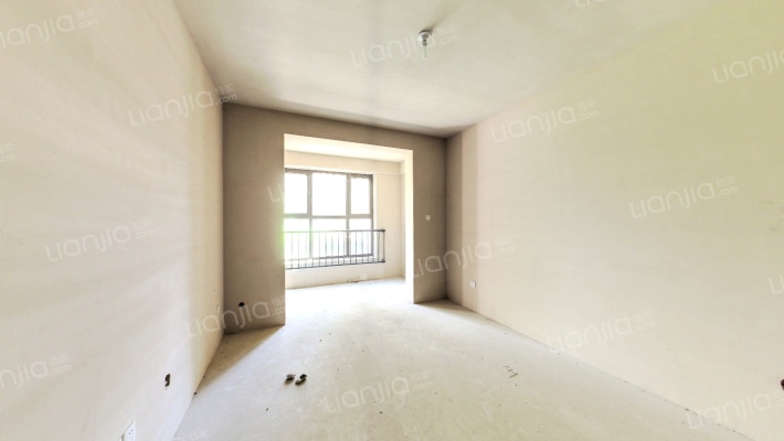 秀兰左岸小镇二手房实景图