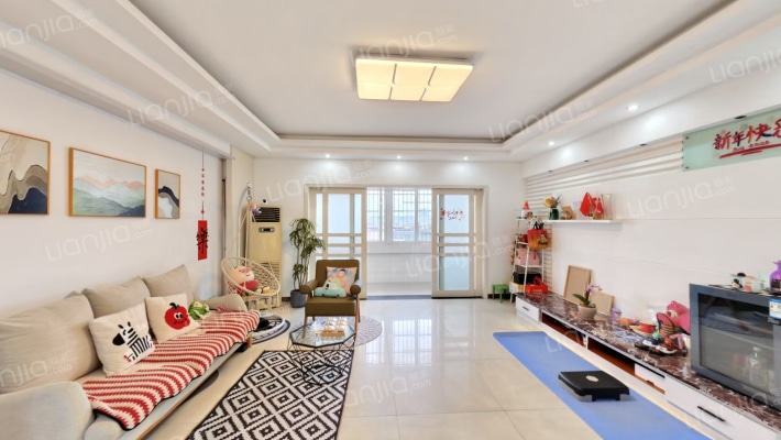 荣钢综合楼二手房实景图