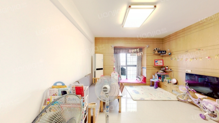 莲花新城一期二手房实景图