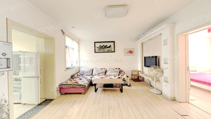 颐园小区二手房实景图