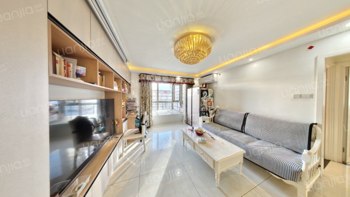 三秀涵雅二手房实景图