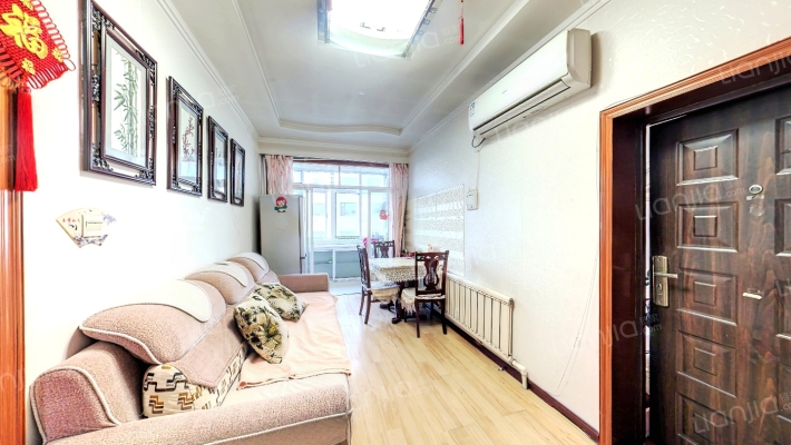 兴工街二手房实景图