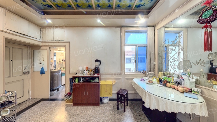 安装公司二手房实景图