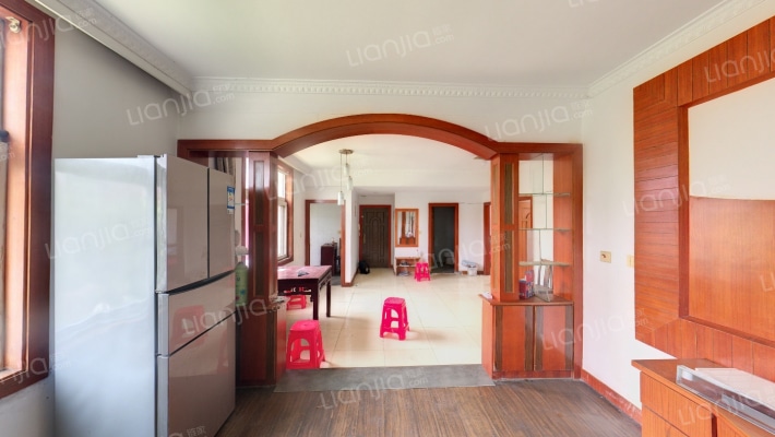 晟泰农民新村二手房实景图