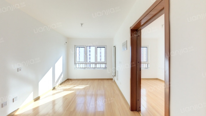 芳和嘉园二手房实景图