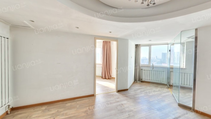 海泰国际公寓二手房实景图