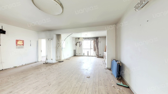 欧亚花园二手房实景图