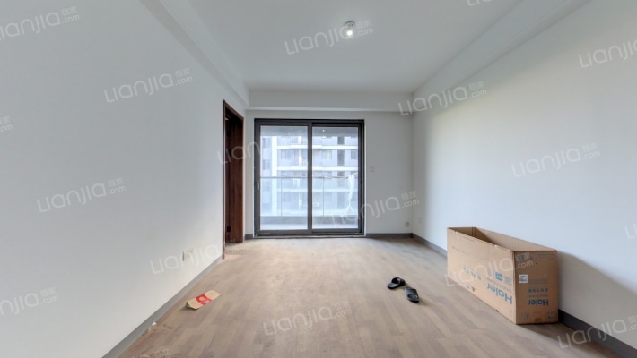 融信招商兴望轩二手房实景图