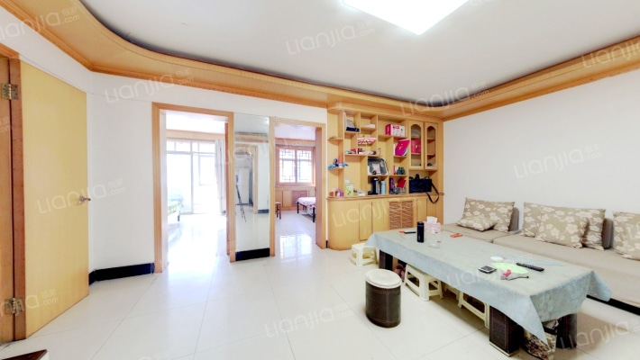 南小巷103号院二手房实景图