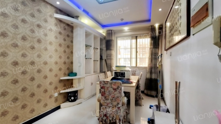 龙润电力小区二手房实景图