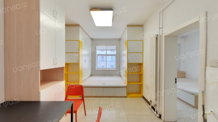 三里庄东街86号二手房实景图