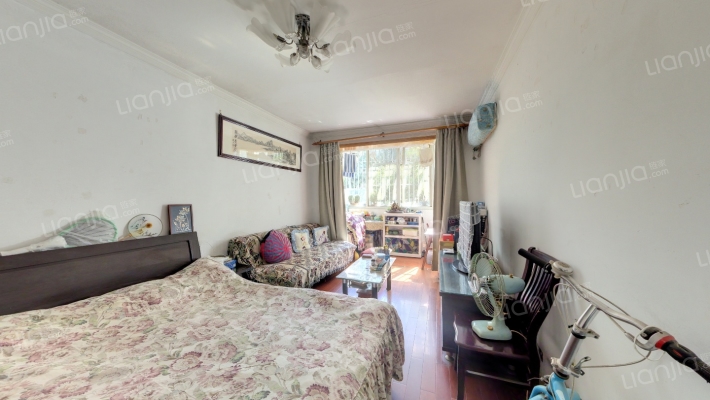 园南新村二手房实景图