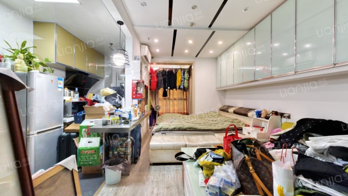 鑫湖国贸中心二手房实景图