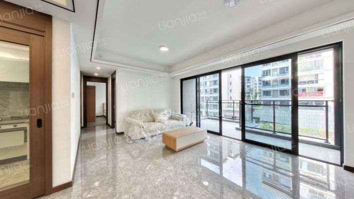 万科清水甲第致远二手房实景图