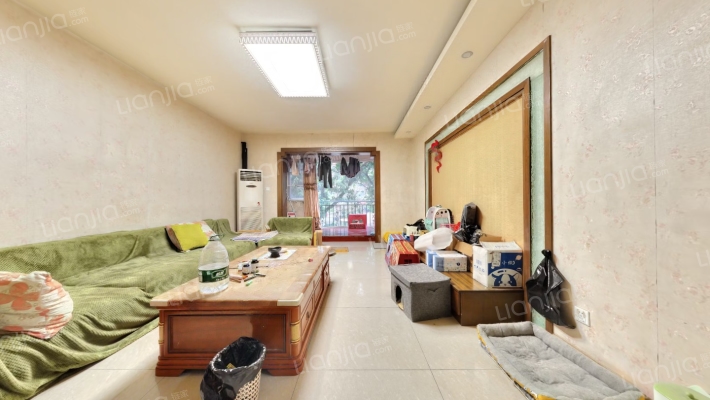 金房馨苑二手房实景图