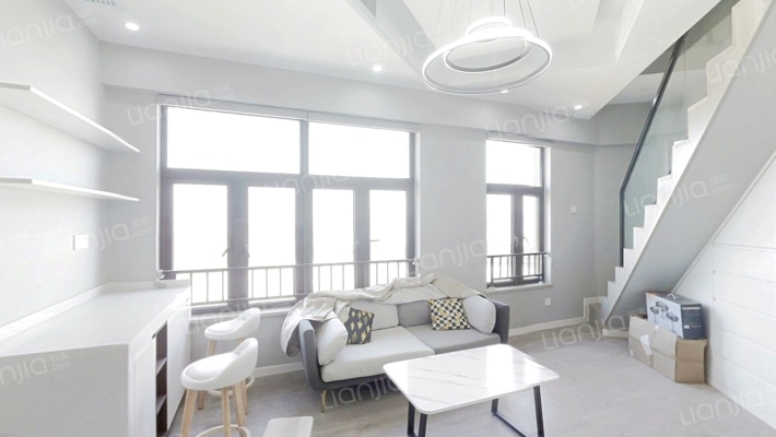 卢塞恩小镇一地块二手房实景图