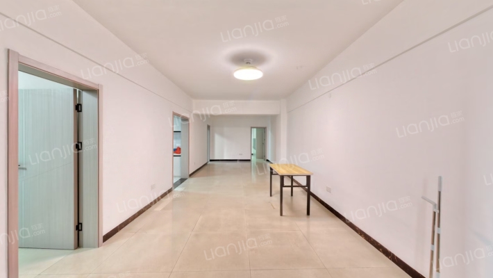 龙腾商住大厦二手房实景图