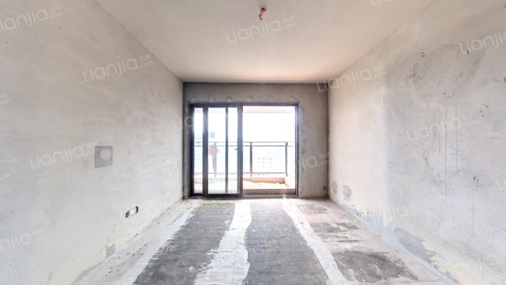 龙光天宸二手房实景图