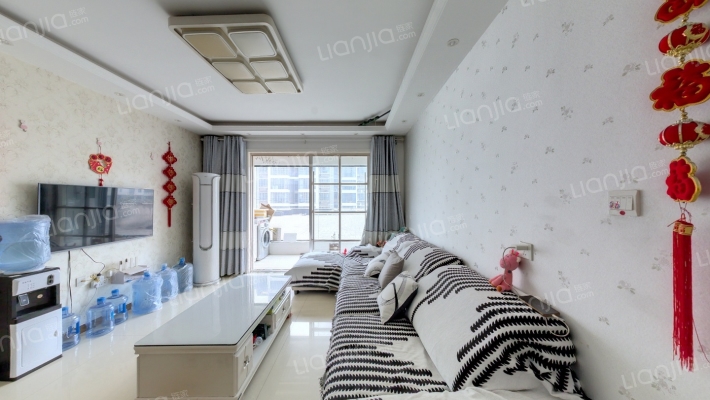 银海中央广场二手房实景图