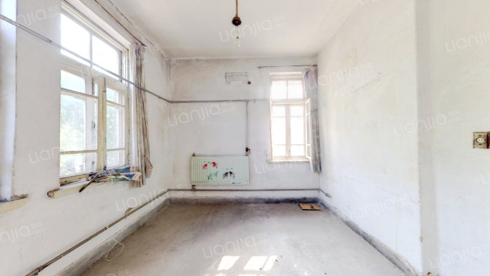 劳卫里二手房实景图