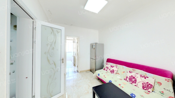 中级法院宿舍二手房实景图