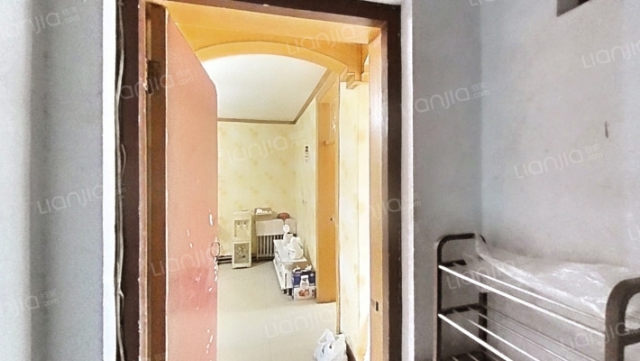 海联院二手房实景图