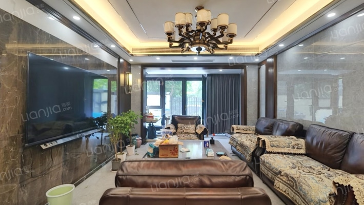 建业城一期二手房实景图