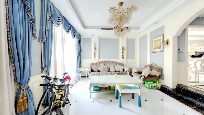 万科秀湖花苑二手房实景图