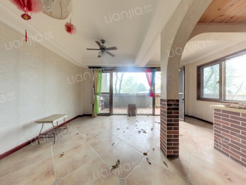 整租·郡源山外山 2室1厅 东南